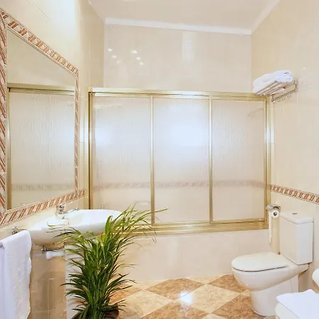 Casa Delmonte - Turismo De Interior Hotel 2*